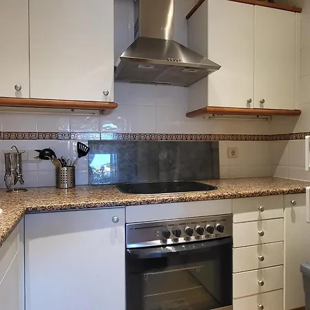 En Planta Baja Con Piscina, A 600m De Playa Y Centro En - Es-323-39