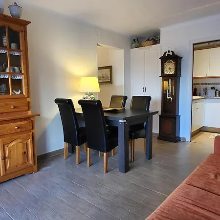 Apartment En Planta Baja Con Piscina, A 600m De Playa Y Centro En - Es-323-39
