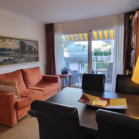 Lägenhet En Planta Baja Con Piscina, A 600m De Playa Y Centro En - Es-323-39 L'Estartit